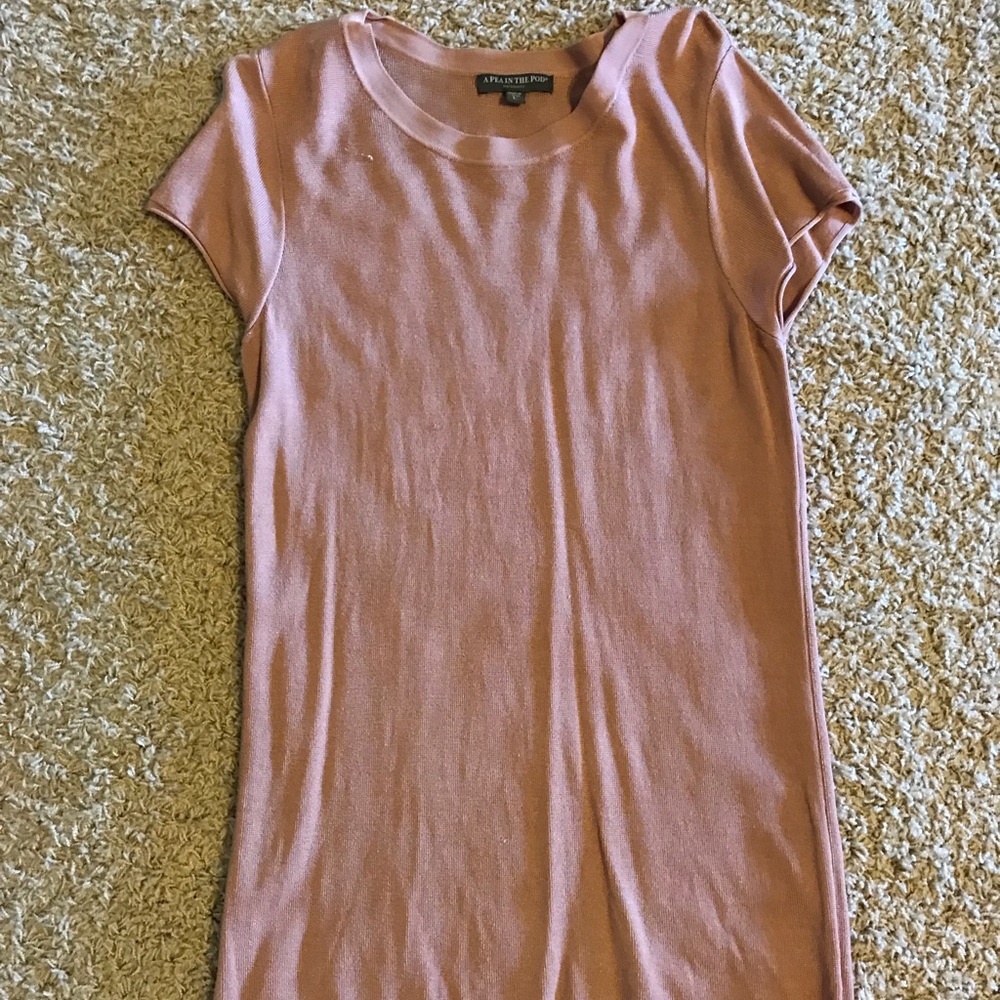 A Pea in the Pod maternity shirt size large